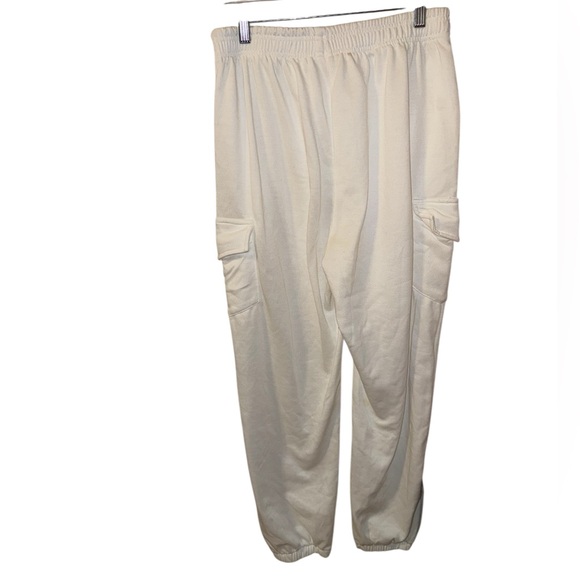 Jogger Sweatpants - Picture 3 of 7